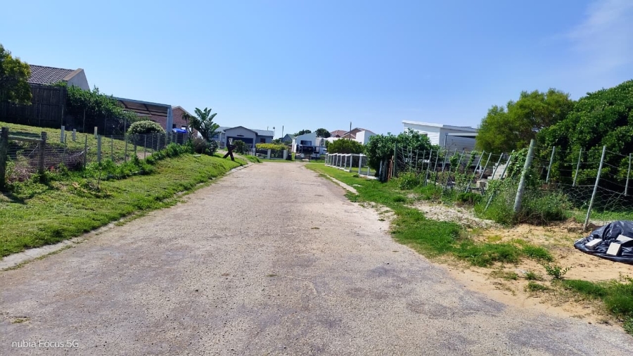 Commercial Property for Sale in Paradise Beach Eastern Cape